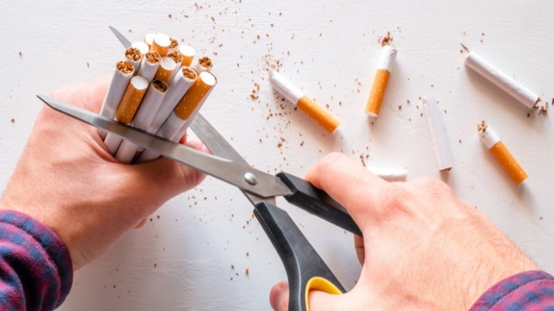 Tránh xa thuốc lá và các chất kích thích có hại